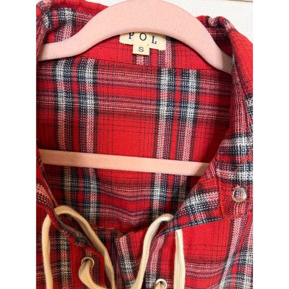 POL Red Plaid Oversized Top Zig Zag Cream Tie Up Slits Collared Size SM - Picture 6 of 7